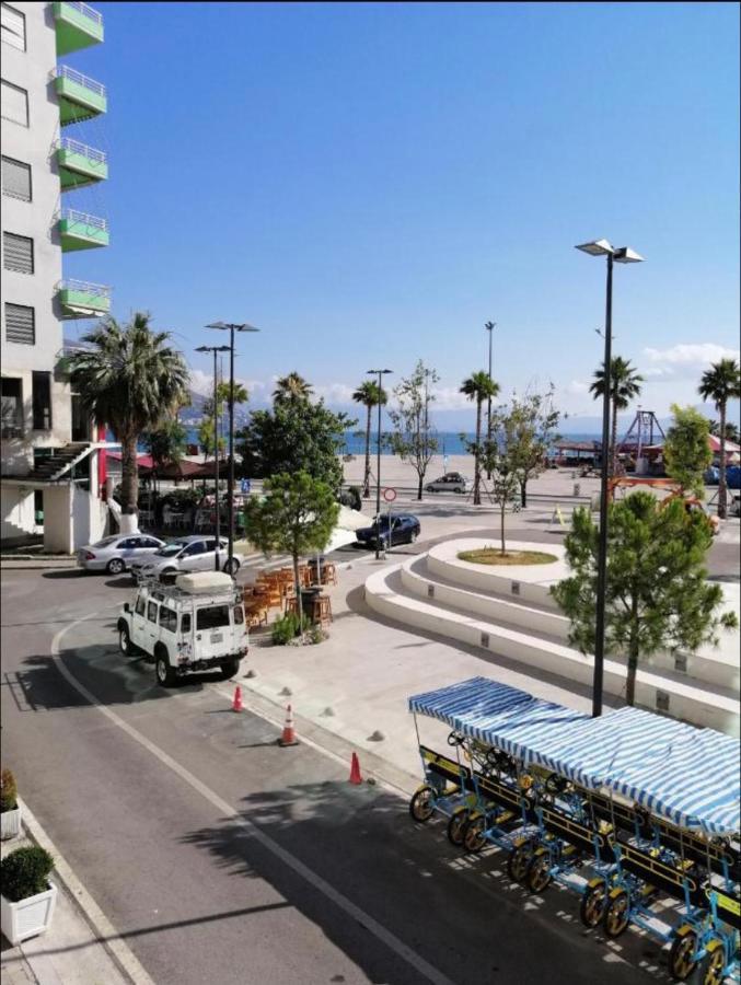 Pearl Seaview Apartment Vlorë Екстериор снимка